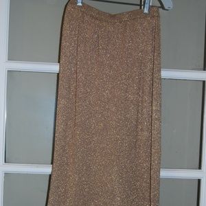 Jeanne Pierre knit skirt with slit in the back
